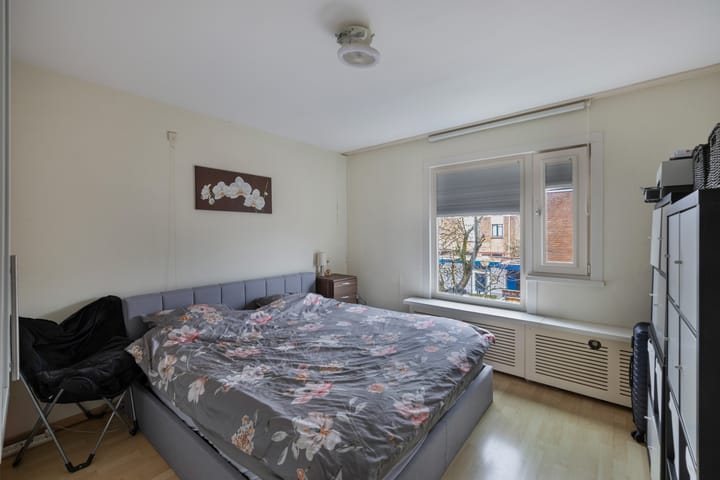 Foto 19 van Oostzeestraat 33