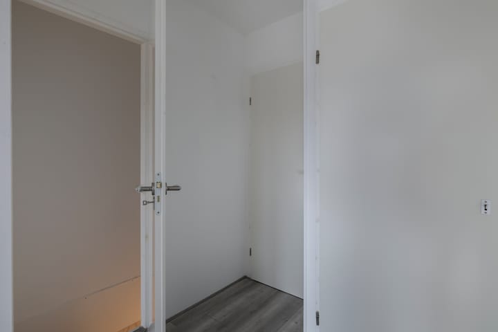 Foto 25 van Oostzeestraat 33