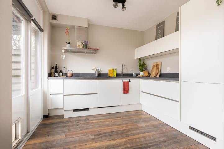 Foto 3 van Golfslag 85