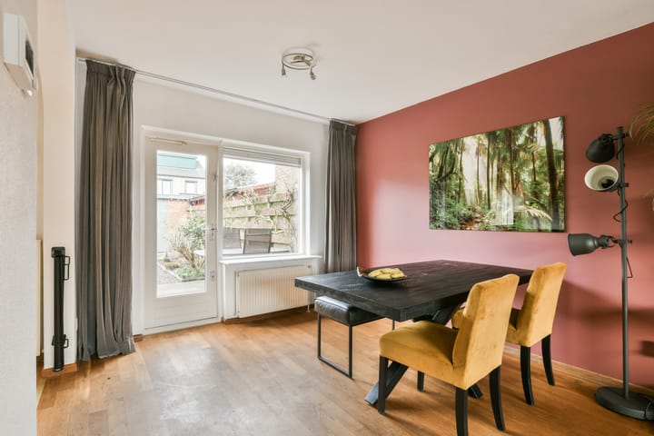 Foto 9 van Omroeplaan 4