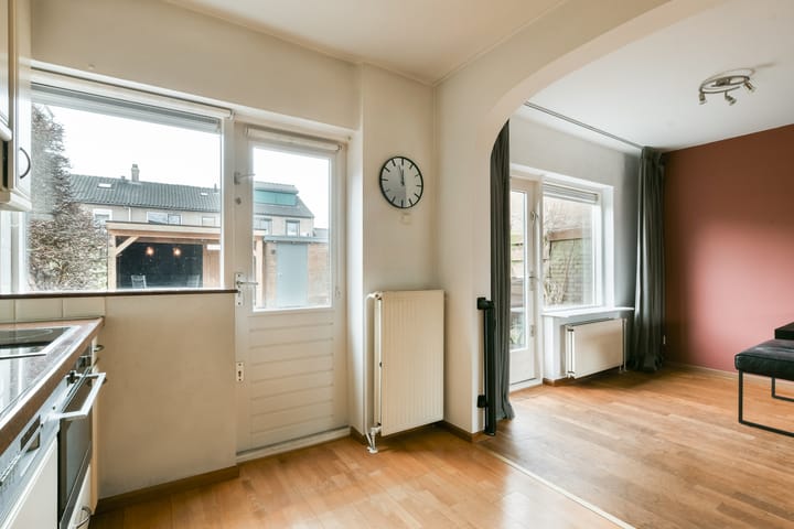 Foto 14 van Omroeplaan 4