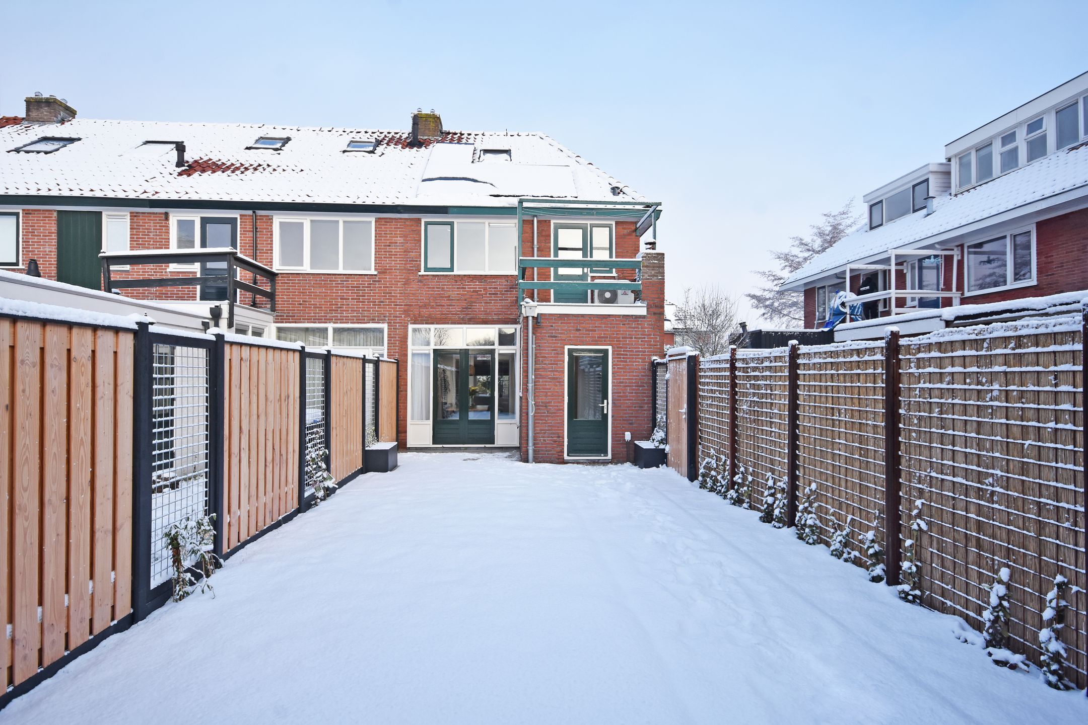 Foto 12 van Aert van der Neerstraat 1