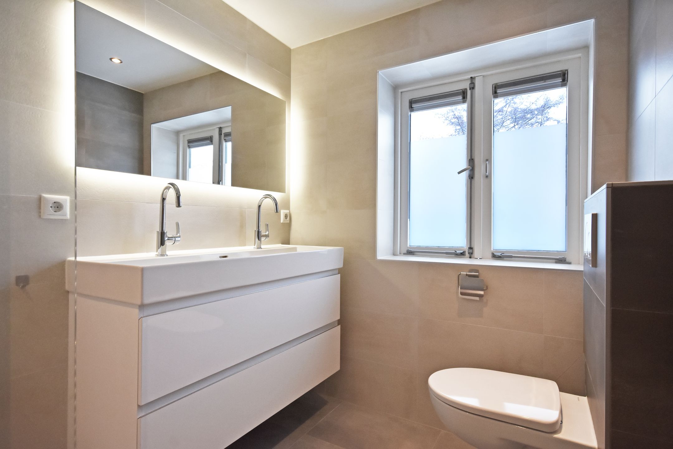 Foto 42 van Aert van der Neerstraat 1