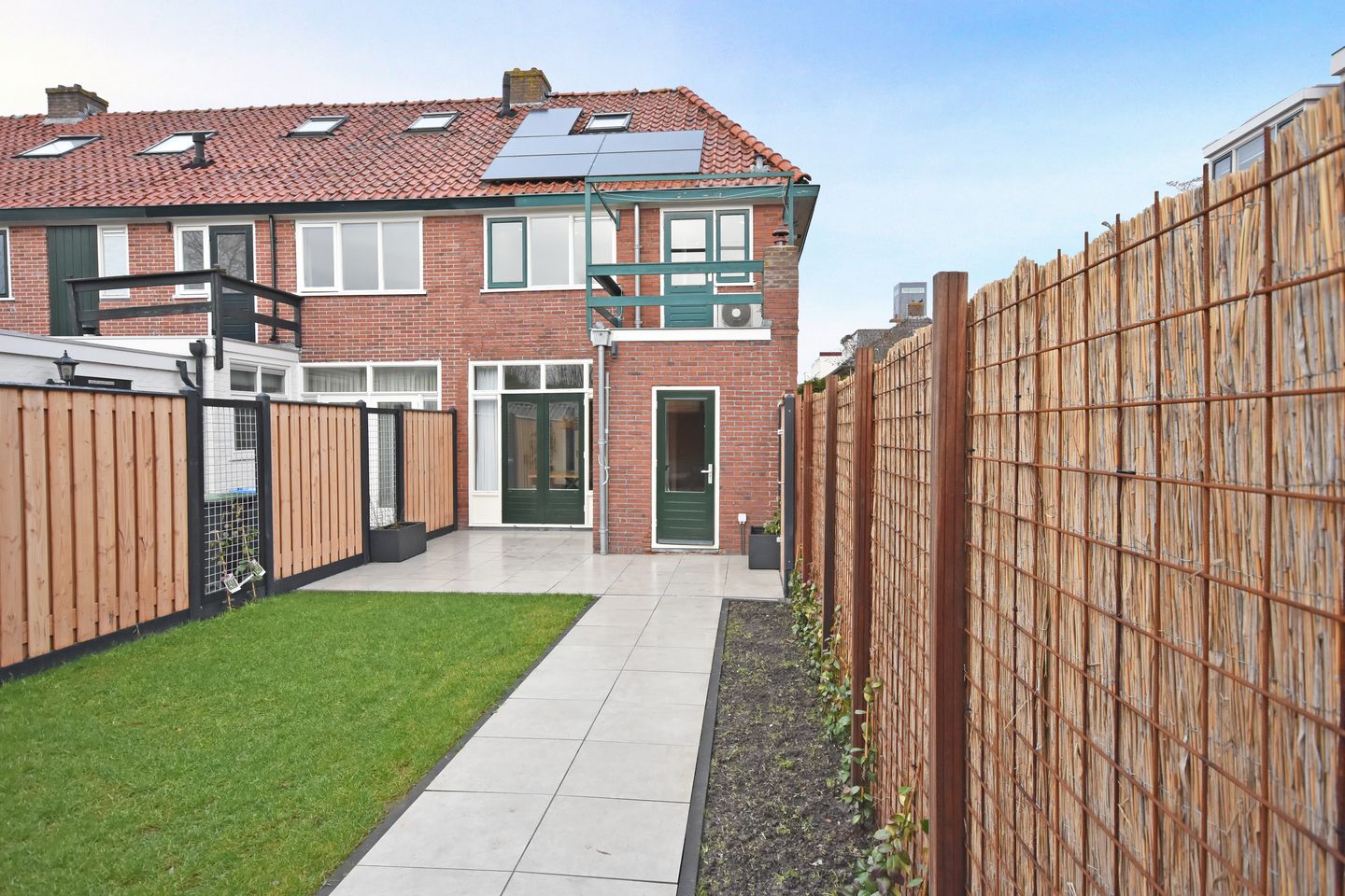 Foto 10 van Aert van der Neerstraat 1