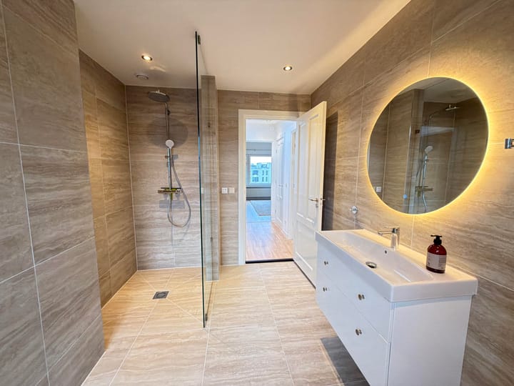 Photo 35 of Haven 26-A