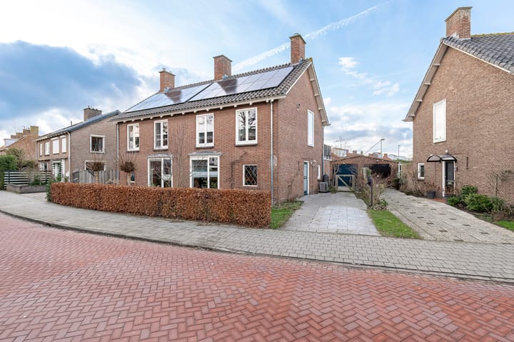 Foto 39 van Meerlaan 13