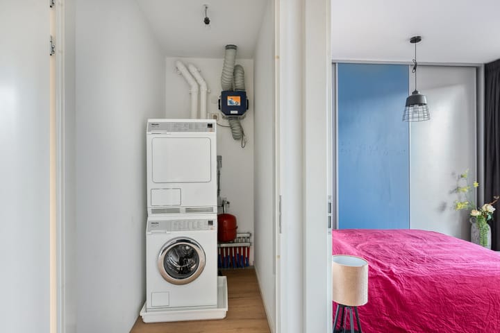 Foto 28 van Mechtildisstraat 2-08