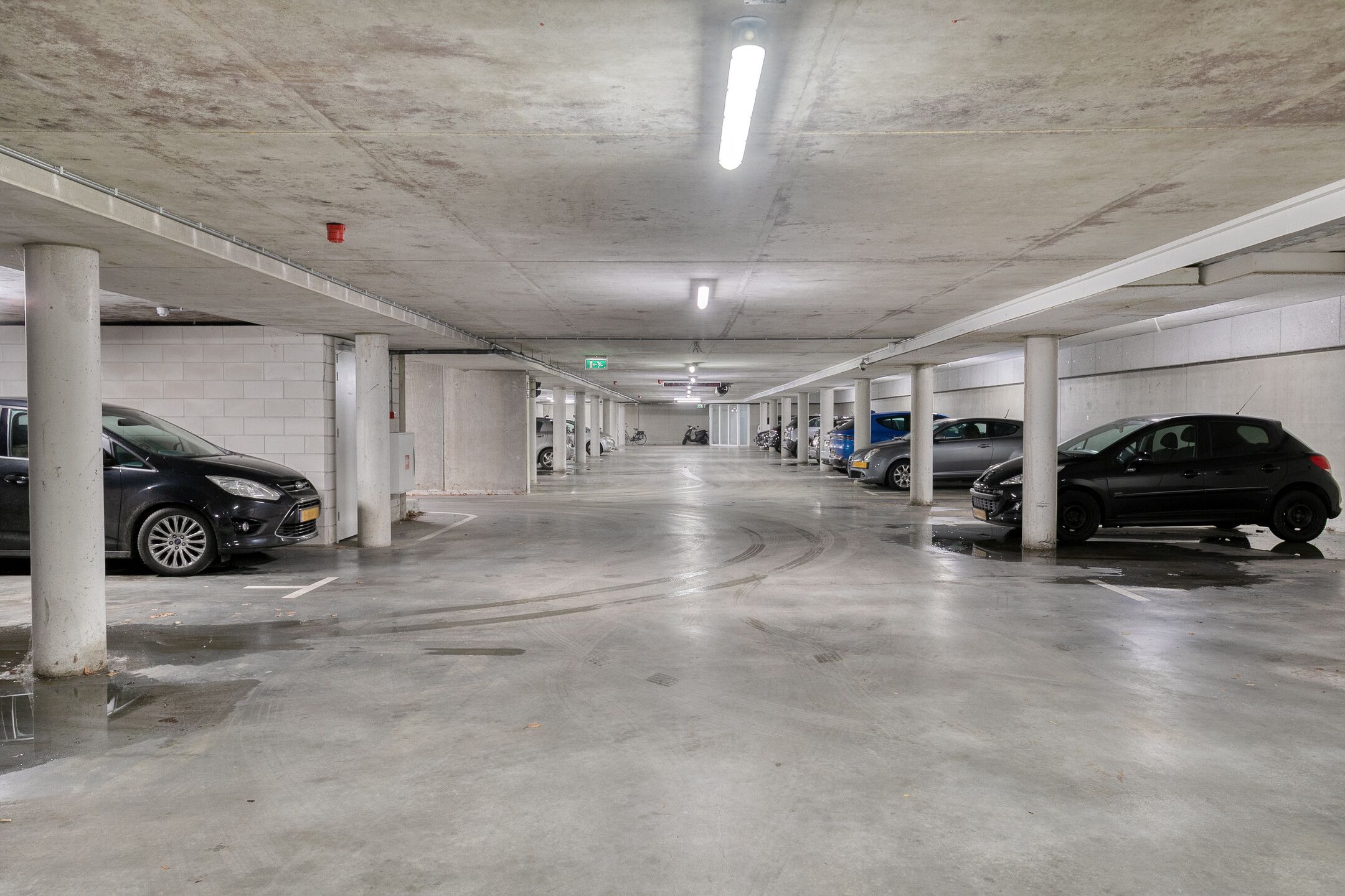 Photo 33 of Mechtildisstraat 2-08