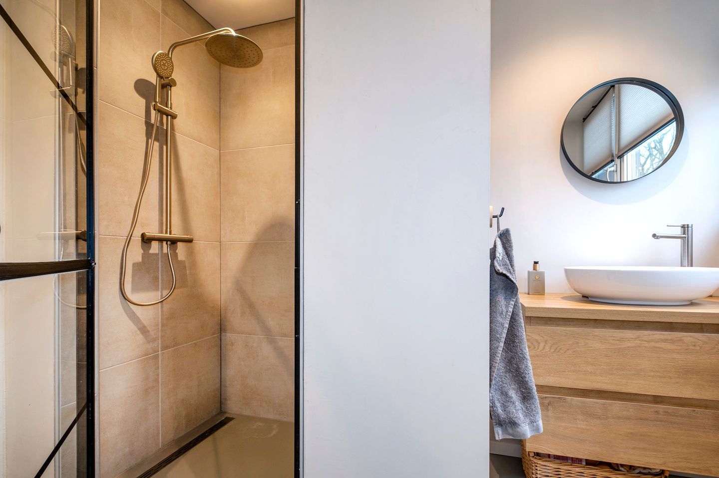 Foto 29 van Oranje 62-G