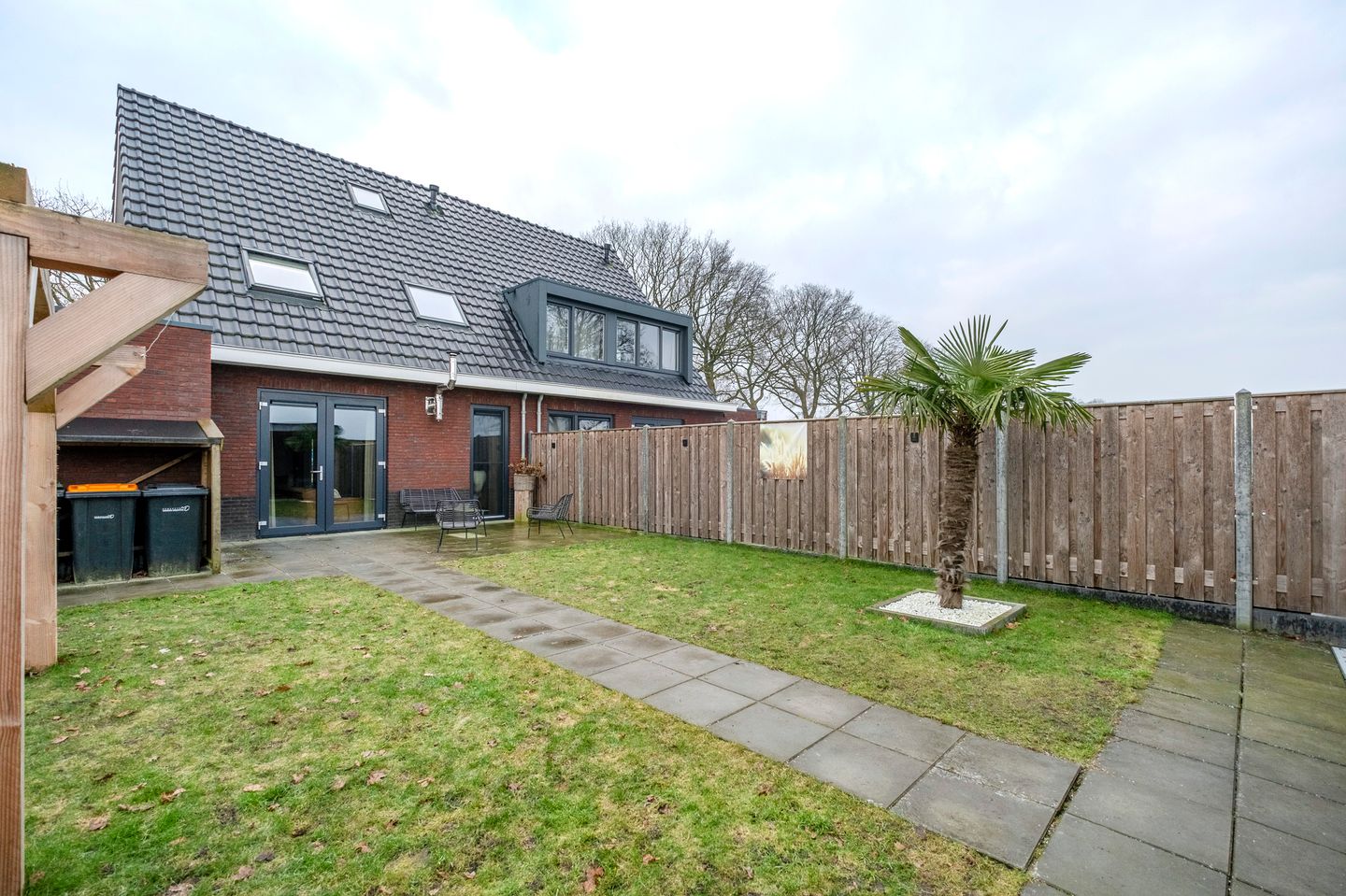 Foto 44 van Oranje 62-G