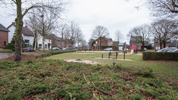 Foto 36 van Irenestraat 4