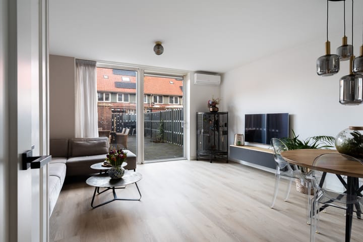 Foto 9 van Shetland 84