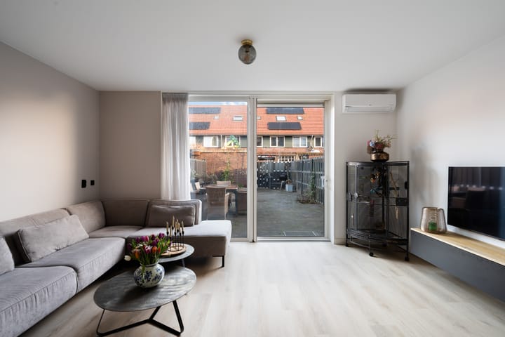 Foto 11 van Shetland 84