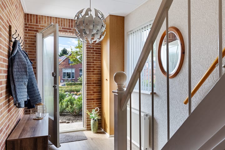 Foto 18 van Jeltingalaan 66