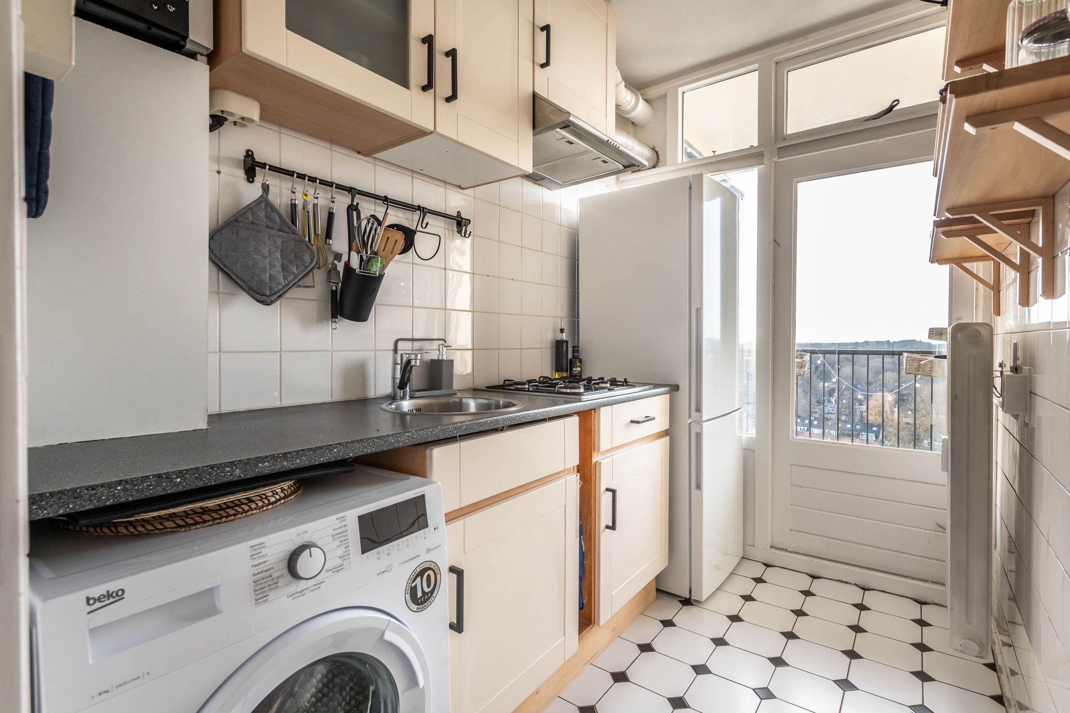 Foto 6 van Van Leeuwenhoekstraat 5-0140