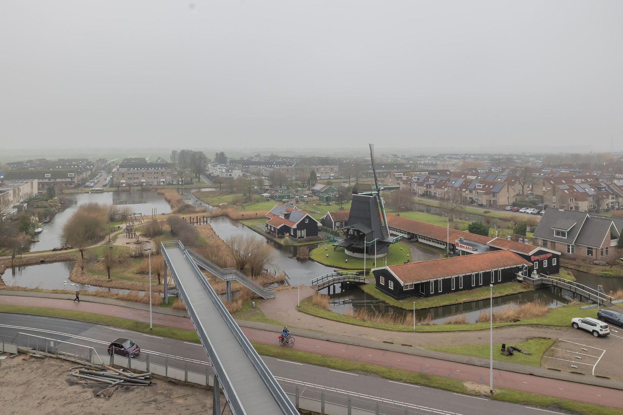 Foto 18 van Mahoniehout 434