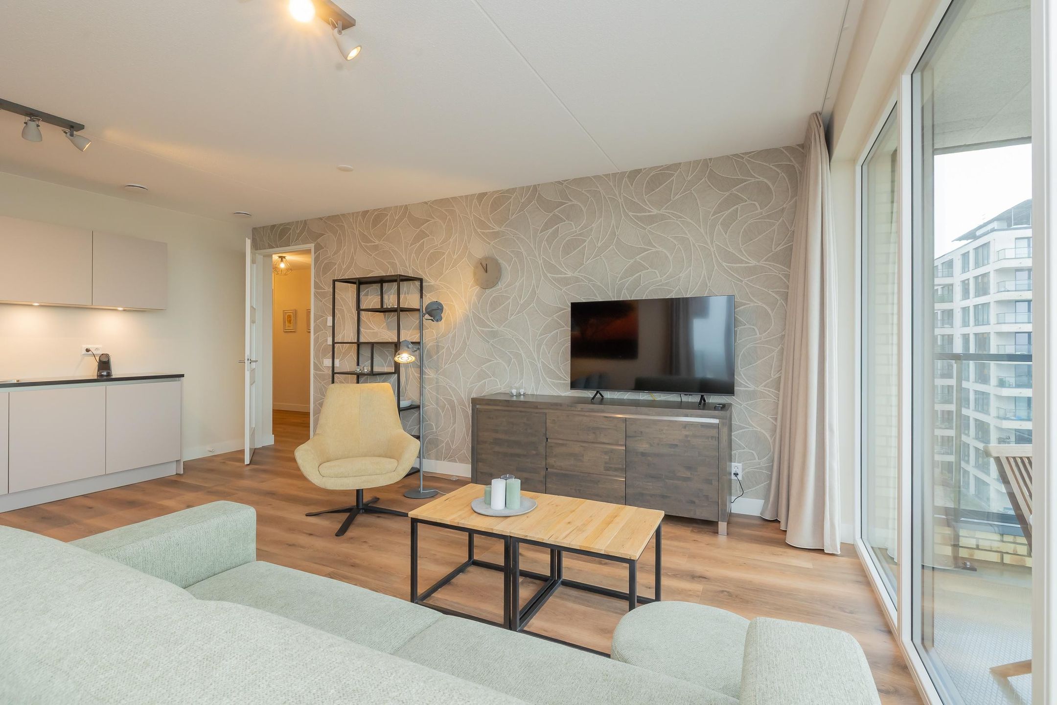 Foto 12 van Mahoniehout 434