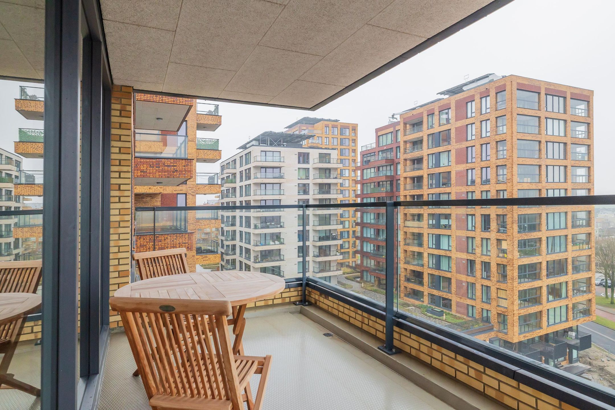 Foto 15 van Mahoniehout 434