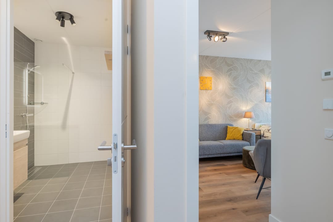 Foto 31 van Mahoniehout 434