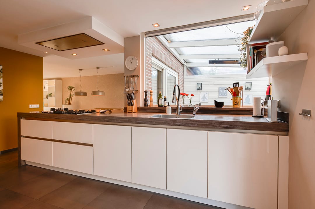 Photo 16 of Suze Groenewegstraat 13