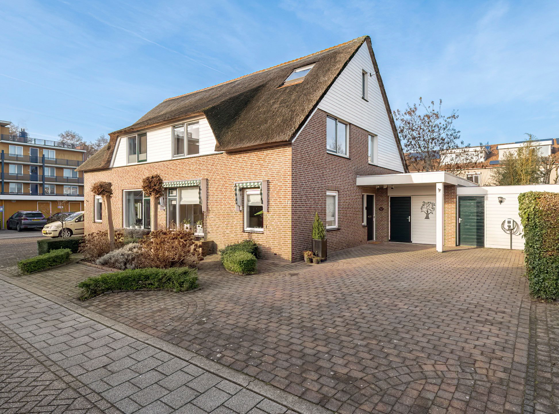 Photo 51 of Suze Groenewegstraat 13