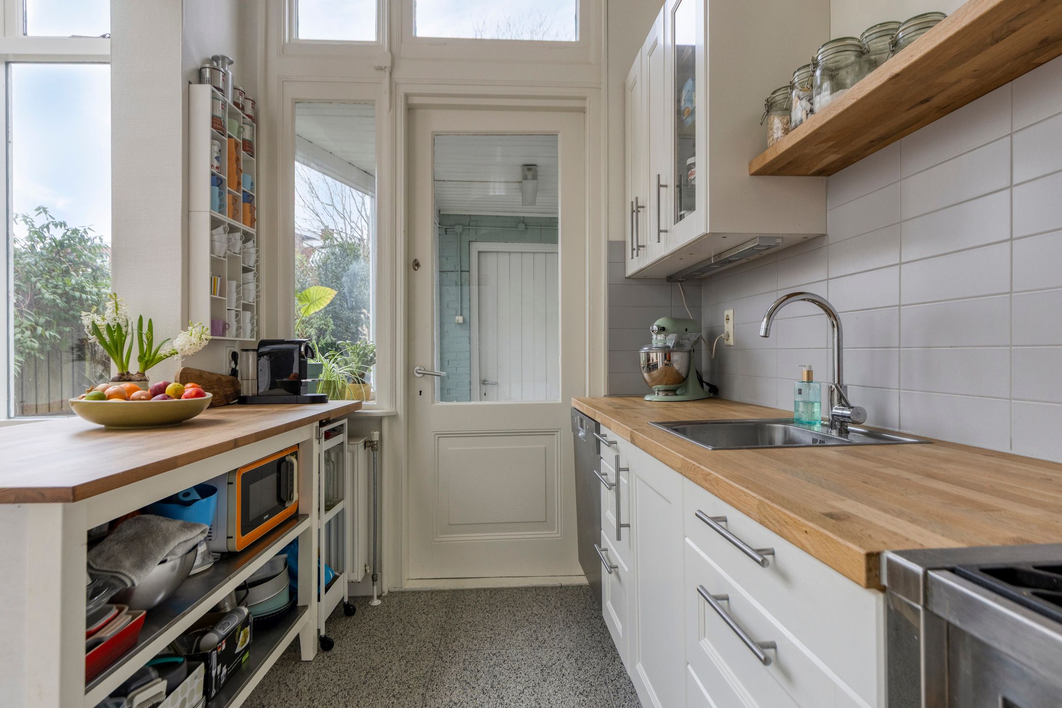 Photo 24 of Emmakade 39