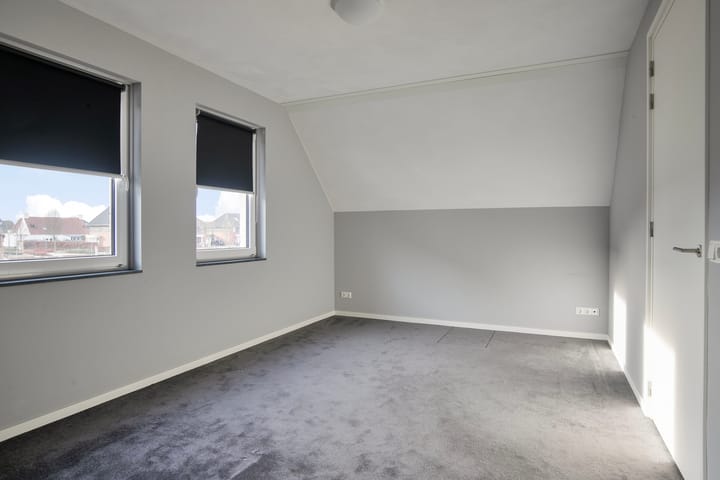 Foto 27 van Schrijnwerkerstraat 16