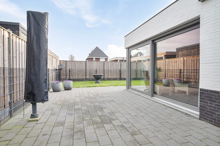 Foto 35 van Schrijnwerkerstraat 16