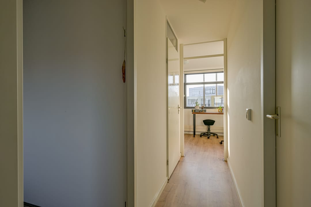 Photo 22 of Liesbeth Tilanusland 4