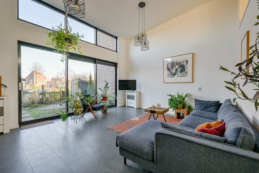 Photo 2 of Liesbeth Tilanusland 4