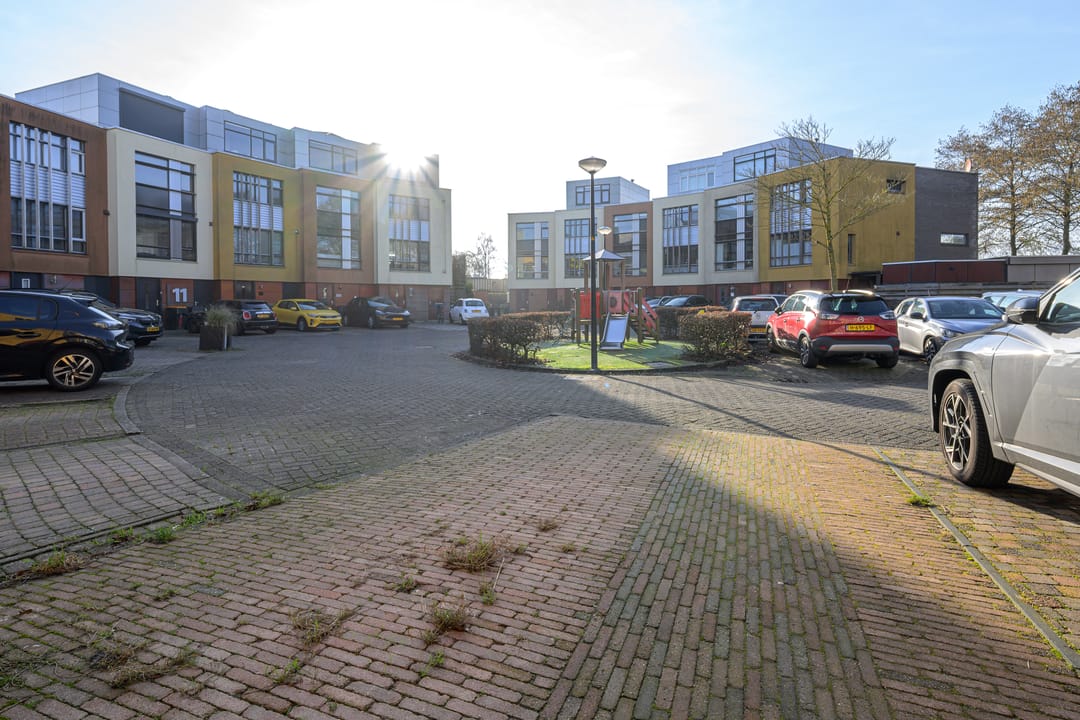 Photo 32 of Liesbeth Tilanusland 4