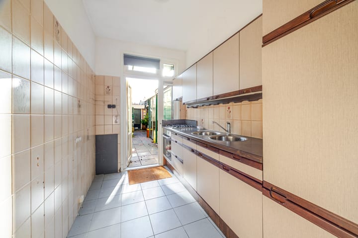 Foto 11 van Rosseelsstraat 48