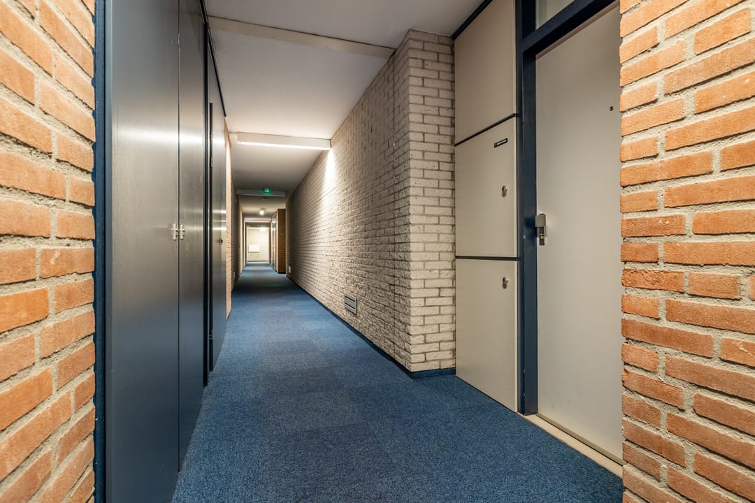 Foto 8 van Waterlooplein 112