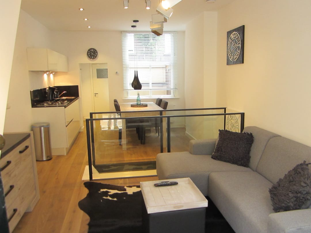 Photo 1 of Nieuwe Looiersstraat 14-H