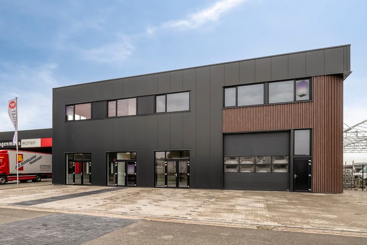 Constructieweg 8, Lemelerveld