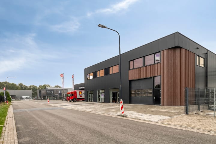 Constructieweg 8, Lemelerveld