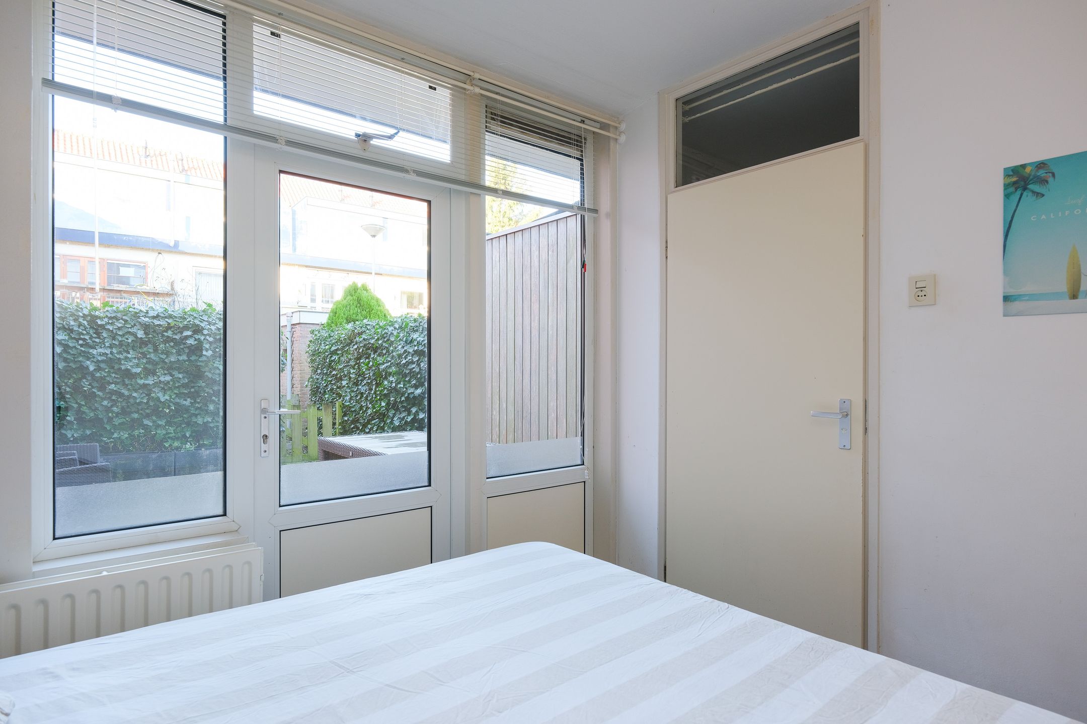 Foto 15 van Azaleastraat 2