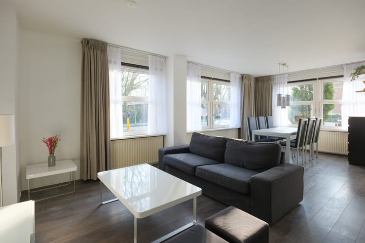 Foto 7 van Azaleastraat 2