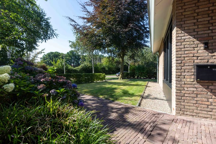 Foto 36 van Bachlaan 8