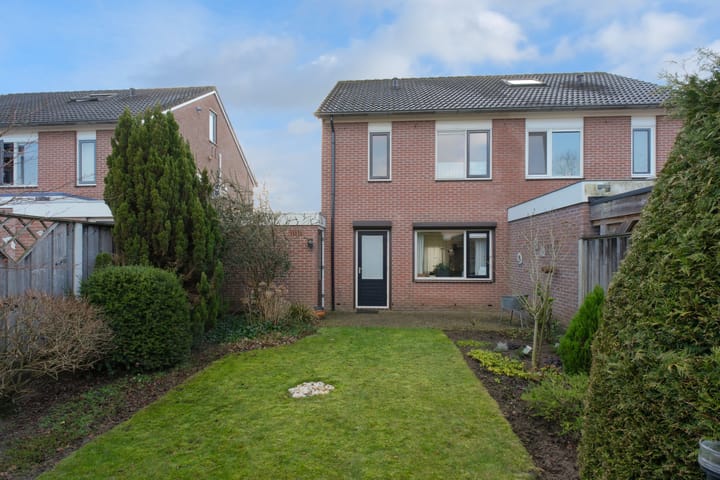 Foto 3 van De Notenkraker 8