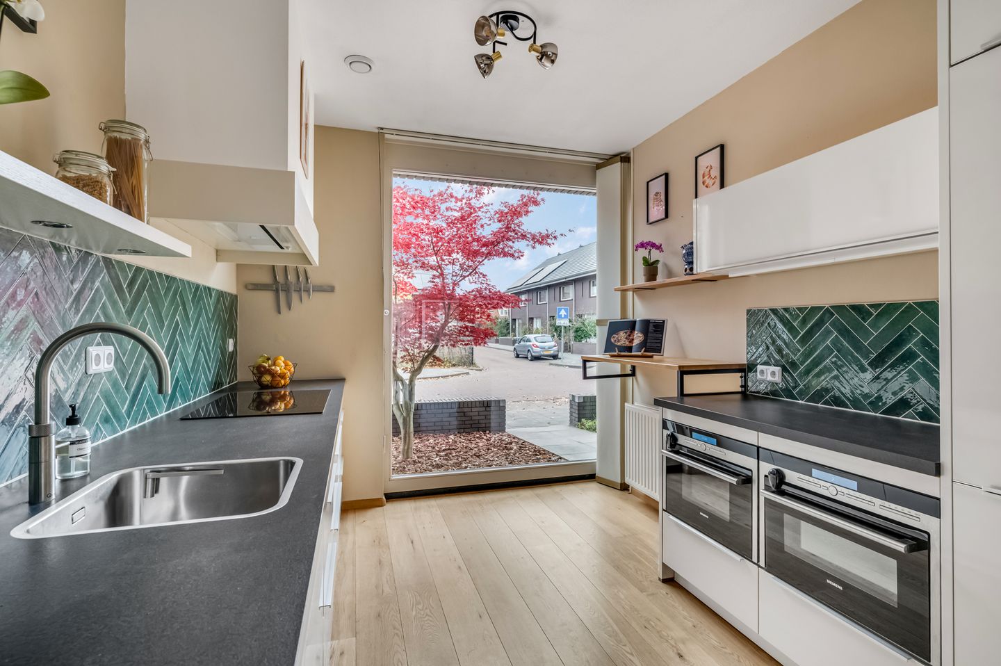 Foto 10 van Brederostraat 73