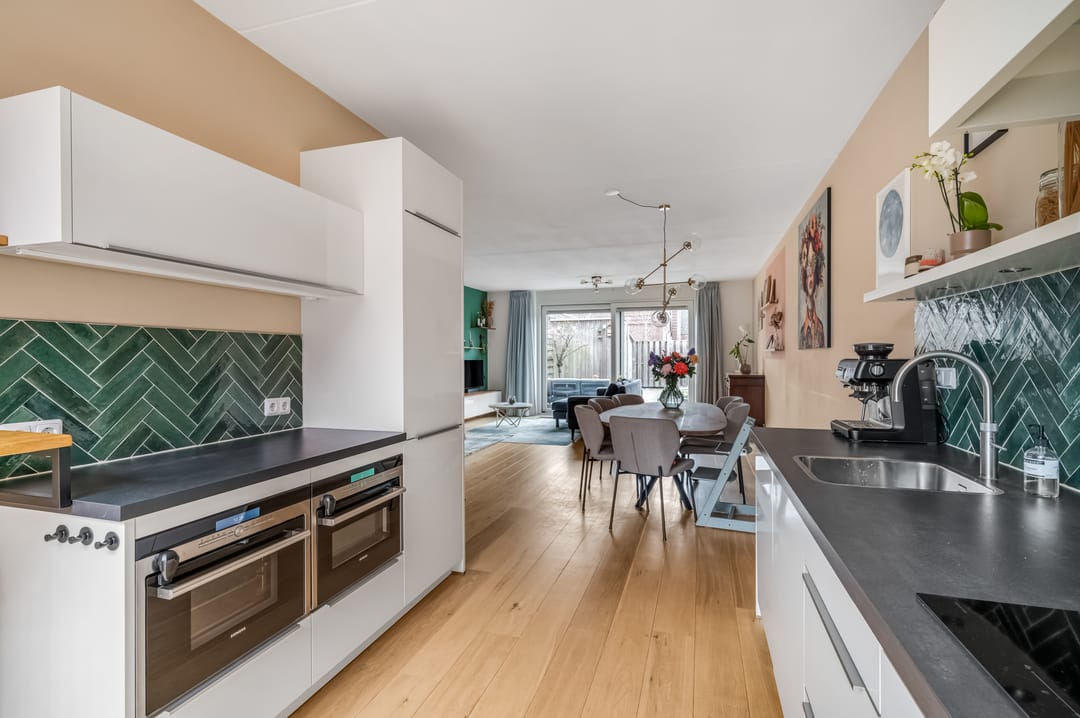 Foto 11 van Brederostraat 73