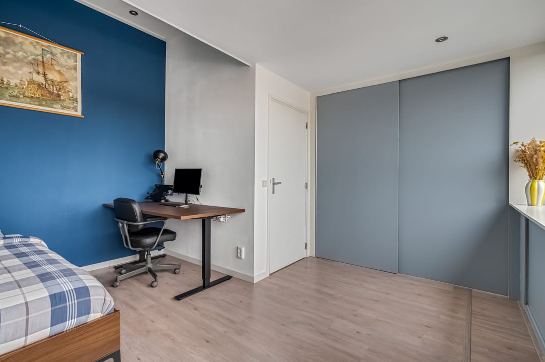 Foto 28 van Brederostraat 73