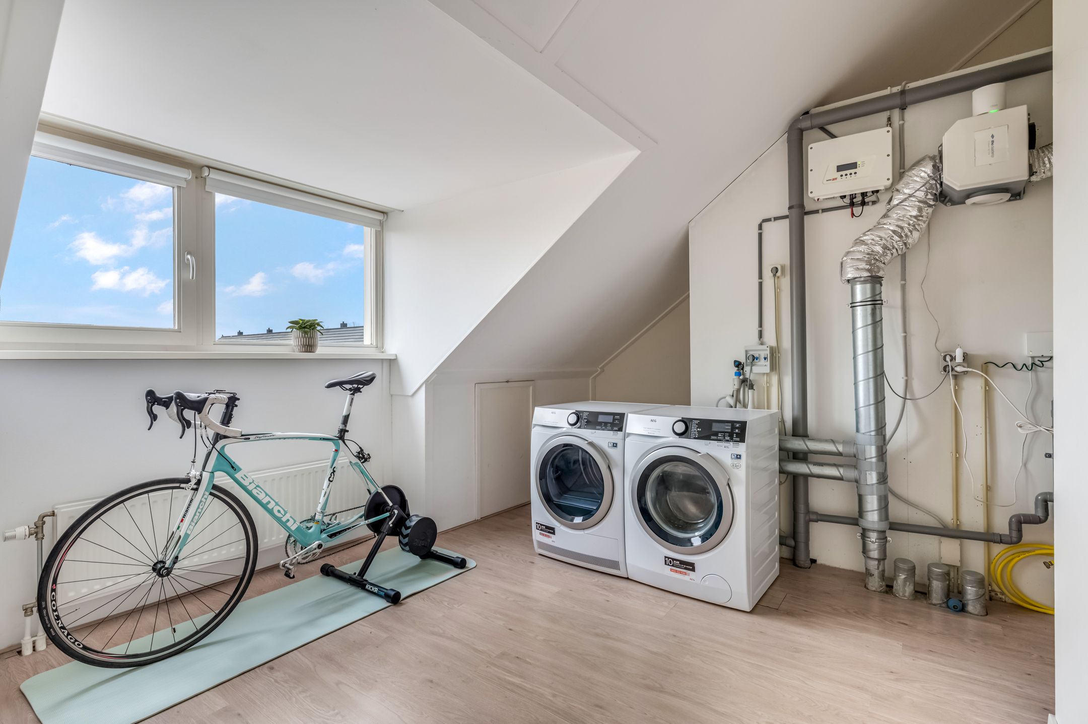 Foto 30 van Brederostraat 73