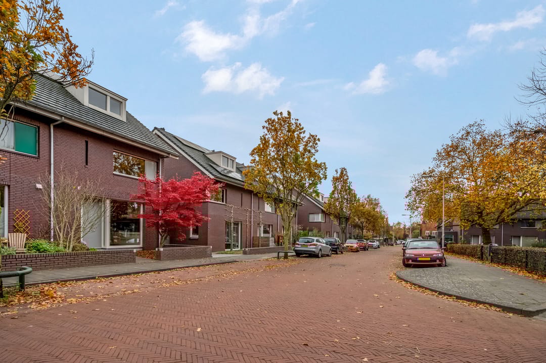 Foto 41 van Brederostraat 73