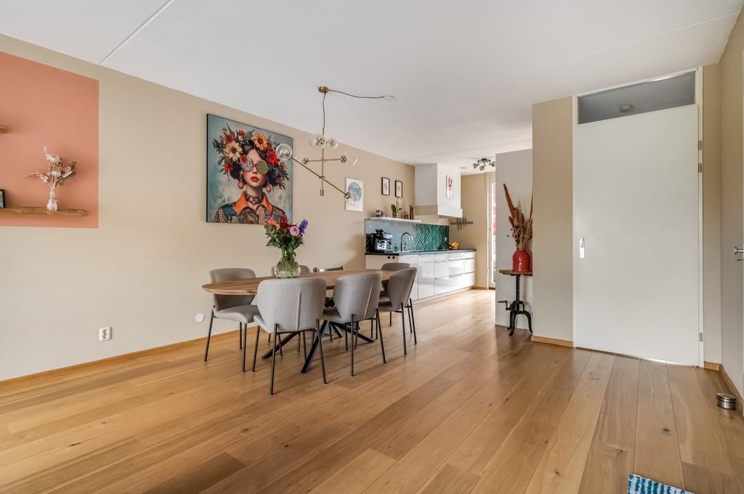 Foto 8 van Brederostraat 73