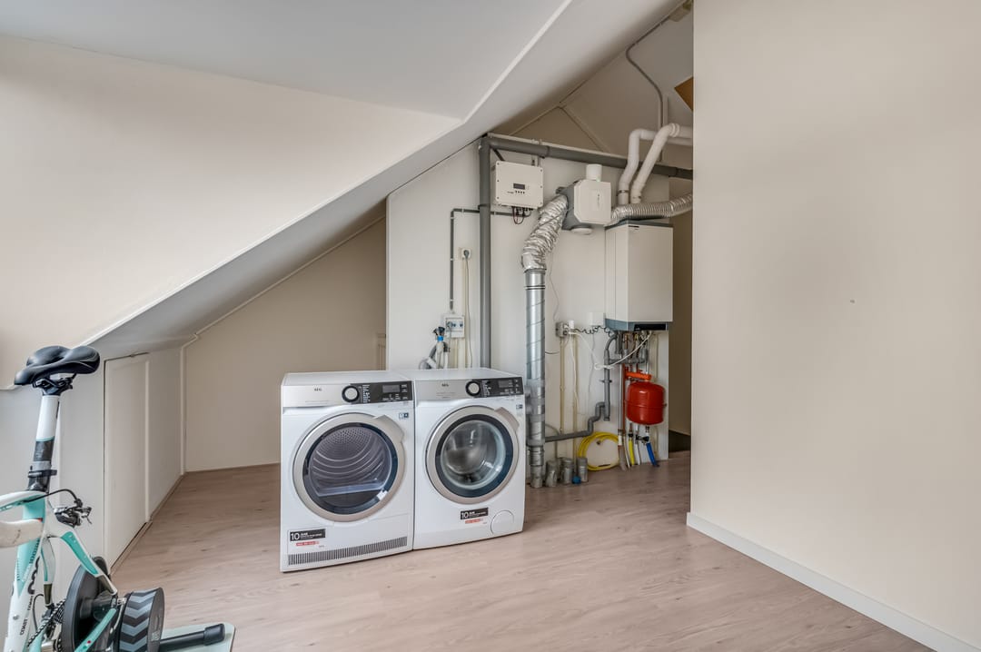 Foto 32 van Brederostraat 73