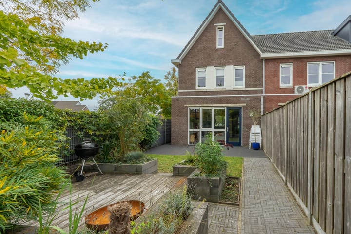 Foto 26 van Castiliëstraat 105