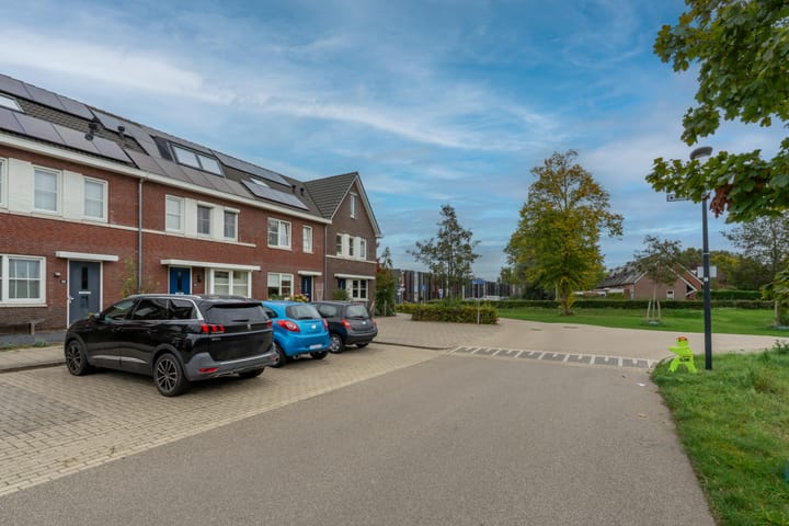 Foto 32 van Castiliëstraat 105