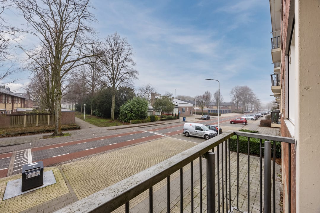 Foto 22 van Pisanostraat 104